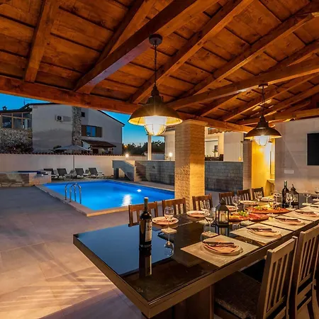 וילה Aesthetic With Private Pool Buici (Istria)